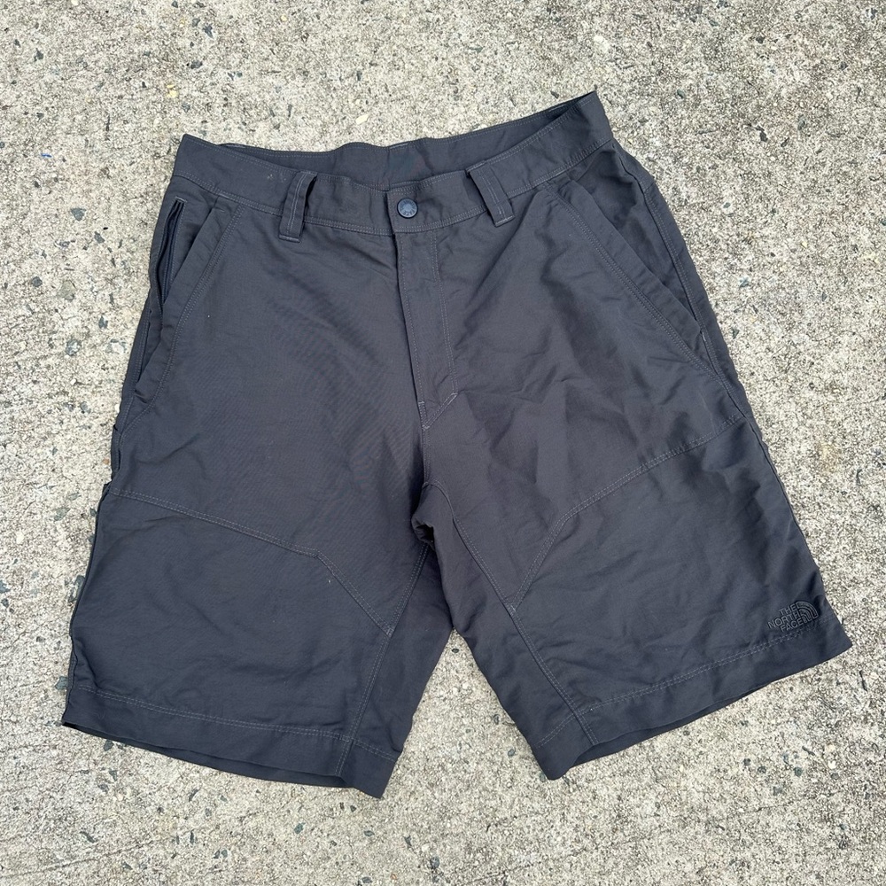 Vintage north face hiking cargo shorts size 31 grey light weight